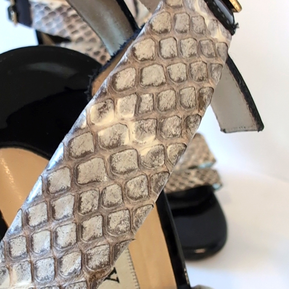 JIMMY CHOO HEELS - Picture 3 of 15